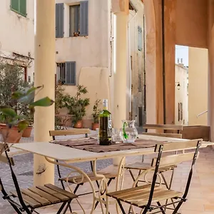 Le Saint Clair Par Dodo-a-cassis Apartment
