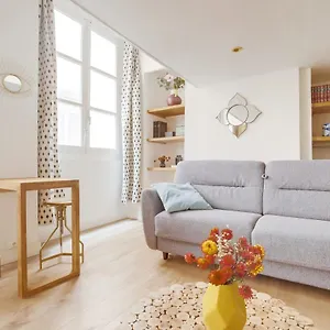 https://elegant-nest-in-the-heart-of-lyon.hotels-rhonealpes.com