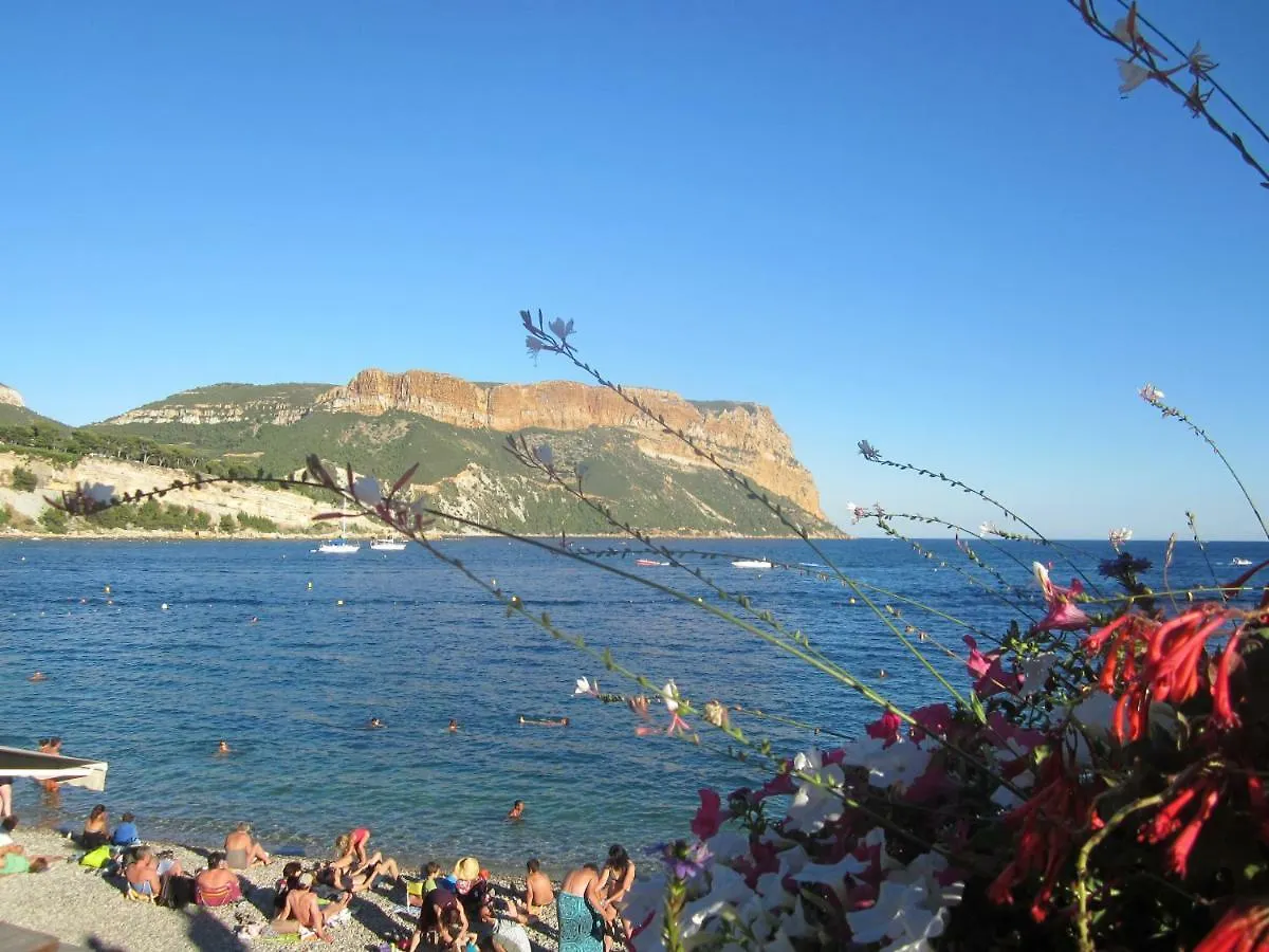 Homestay By Cassis Chambre Privee Dans Maison Familiale France